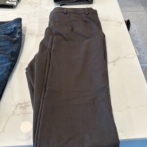 Kenneth Cole New York 100% Wool Dress Pants